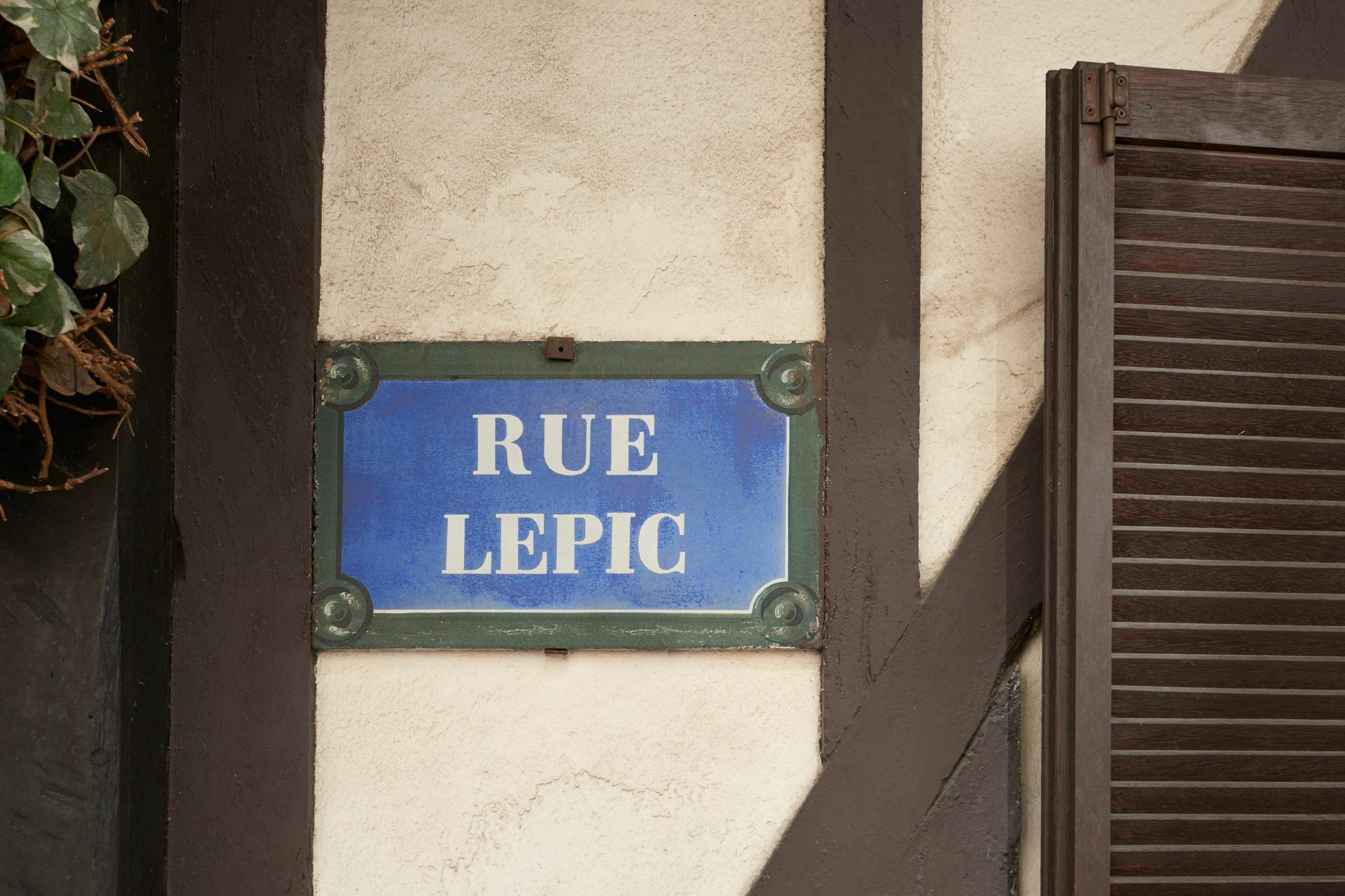 Maison Lepic Montmartre Parigi Esterno foto